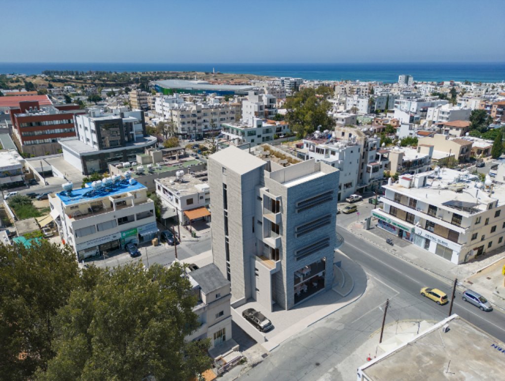 Retail in Kato Paphos